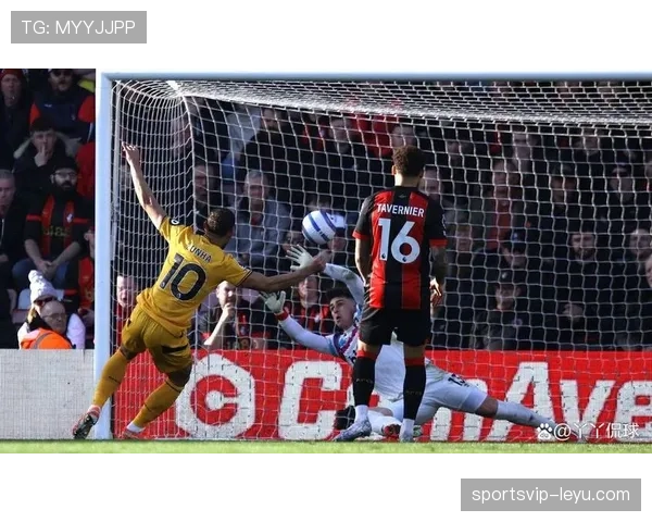 狼队进攻火力全开,状态回暖剑指英超前列 狼队进攻火力全开,状态回暖剑指英超前列