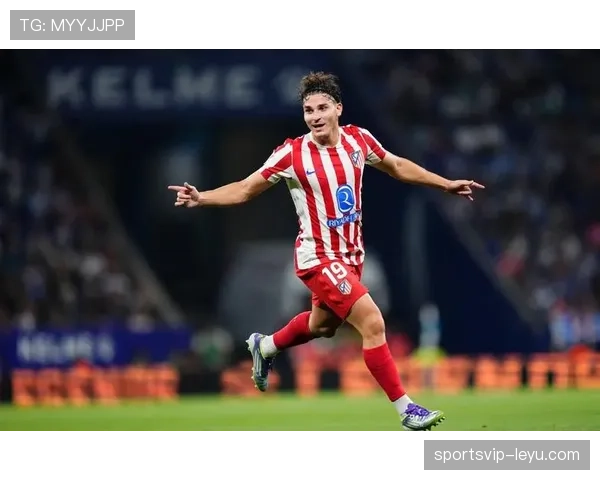 阿尔瓦雷斯进球集锦引爆球迷热情，状态回暖彰显技术与激情