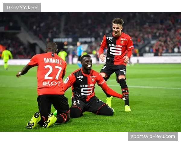 雷恩关键球员状态回暖,球队竞争力显著提升引关注 雷恩关键球员状态回暖,球队竞争力显著提升引关注