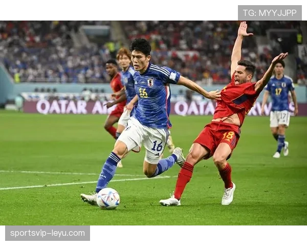 津巴布韦足球队冲击世界杯:荣耀之路充满挑战,全国期待持续升温 津巴布韦足球队冲击世界杯:荣耀之路充满挑战,全国期待持续升温