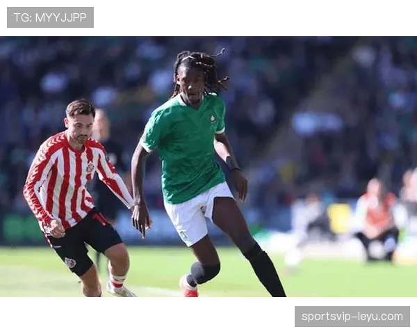 英超黑马卢顿状态回暖，强势挑战传统豪门